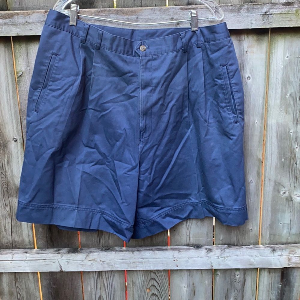 Hunt Club Navy Blue shorts sz. 22W